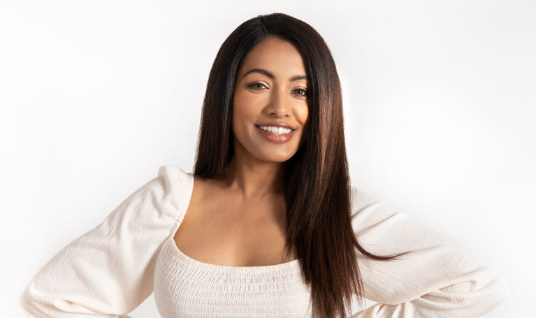 The Ultimate Guide to Managing and Styling Thick, Frizzy Hair
